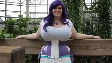 Relevance Big Bouncing Natural Boobs Gifs